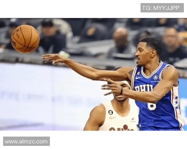 太可惜了!马绍尔方圆3米没人 关键空位三分没能把握