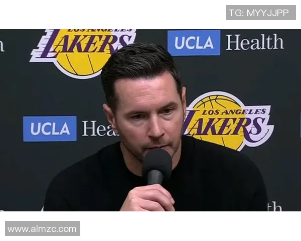 雷迪克：我在当球员的时候也会犯错 有时候犯错是很正常的